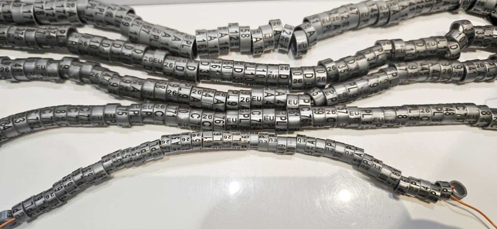 Obrączki na gołębie ozdobne, rasowe 8zł 10szt