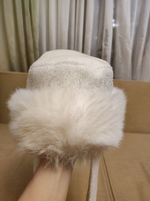 Шапка для дівчинки