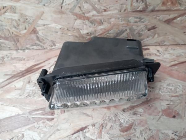 Farol nevoeiro frente esquerdo SEAT Toledo I (1L)
