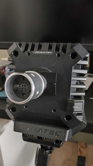 Fanatec CSL DD 8NM + ClubSport F1 Esports V2