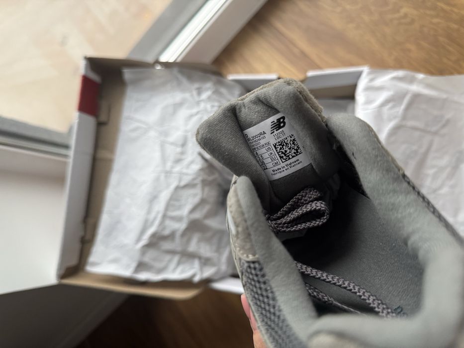 Жіночі кросівки 36р New Balance 2002R Dark Grey