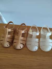 Sandálias Zara tamanho 22