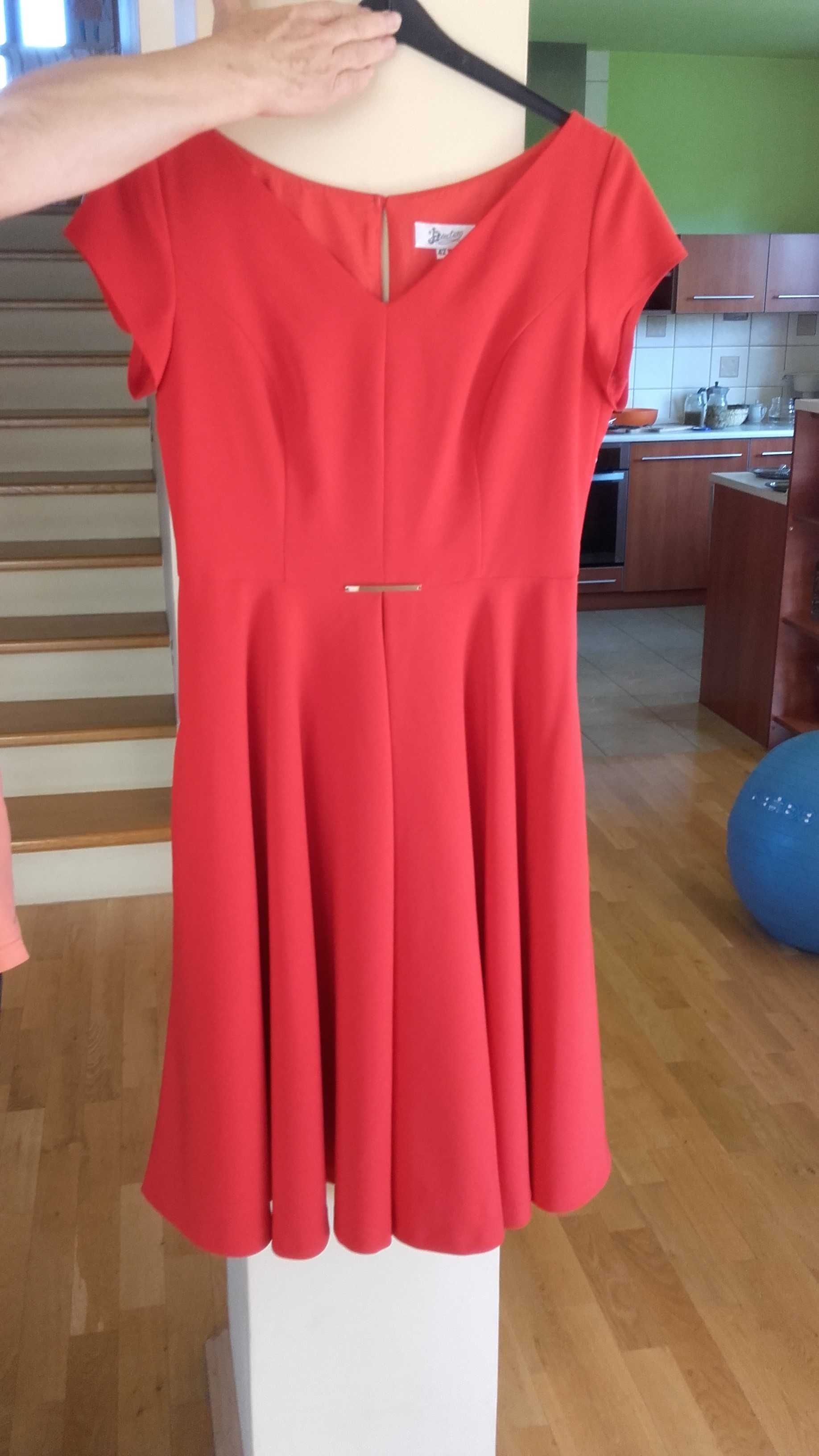 Sukienka rozmiar 42 czerwona na wesele chrzciny tanio Bilcza