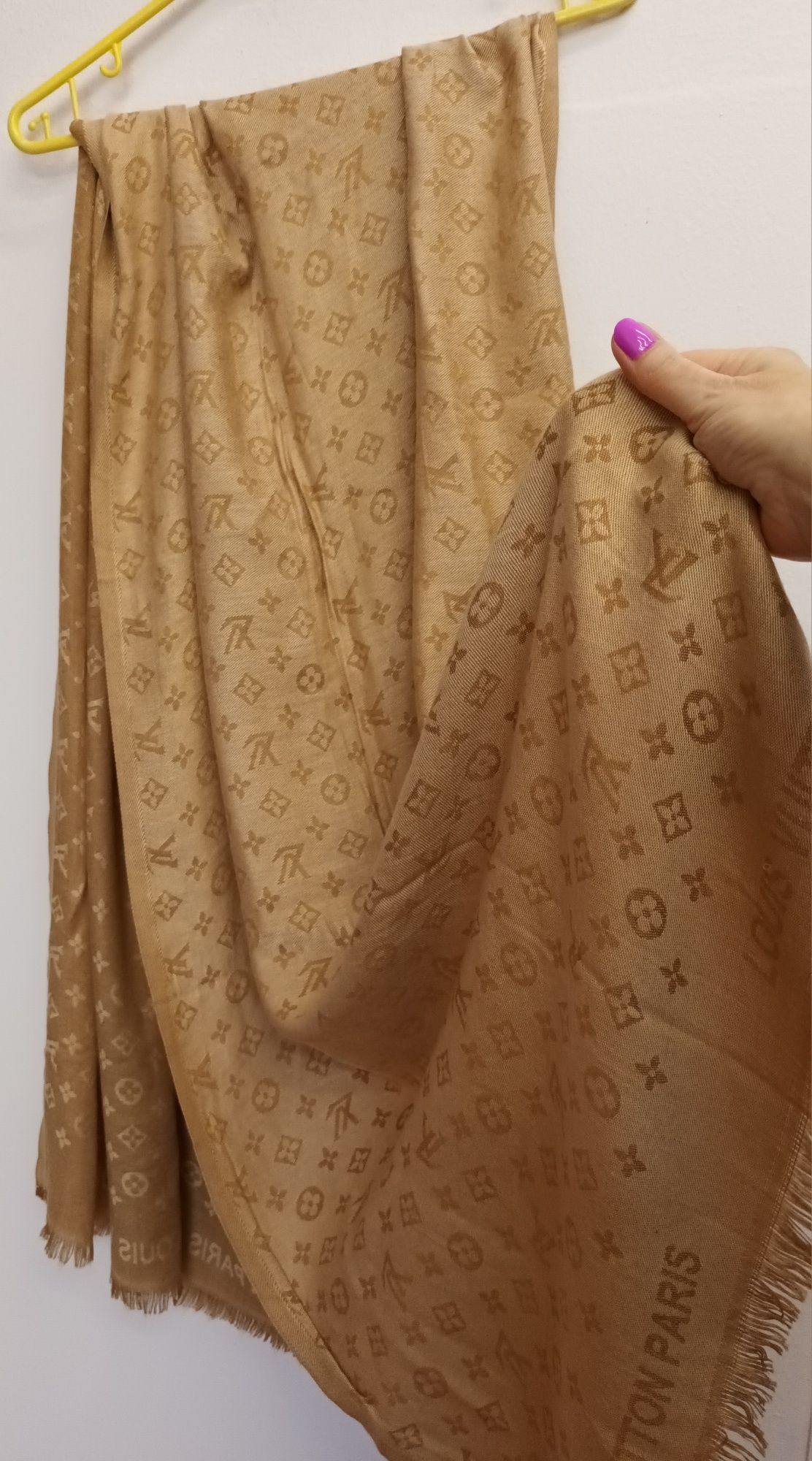 Cudny duży szal oversize Louis Vuitton