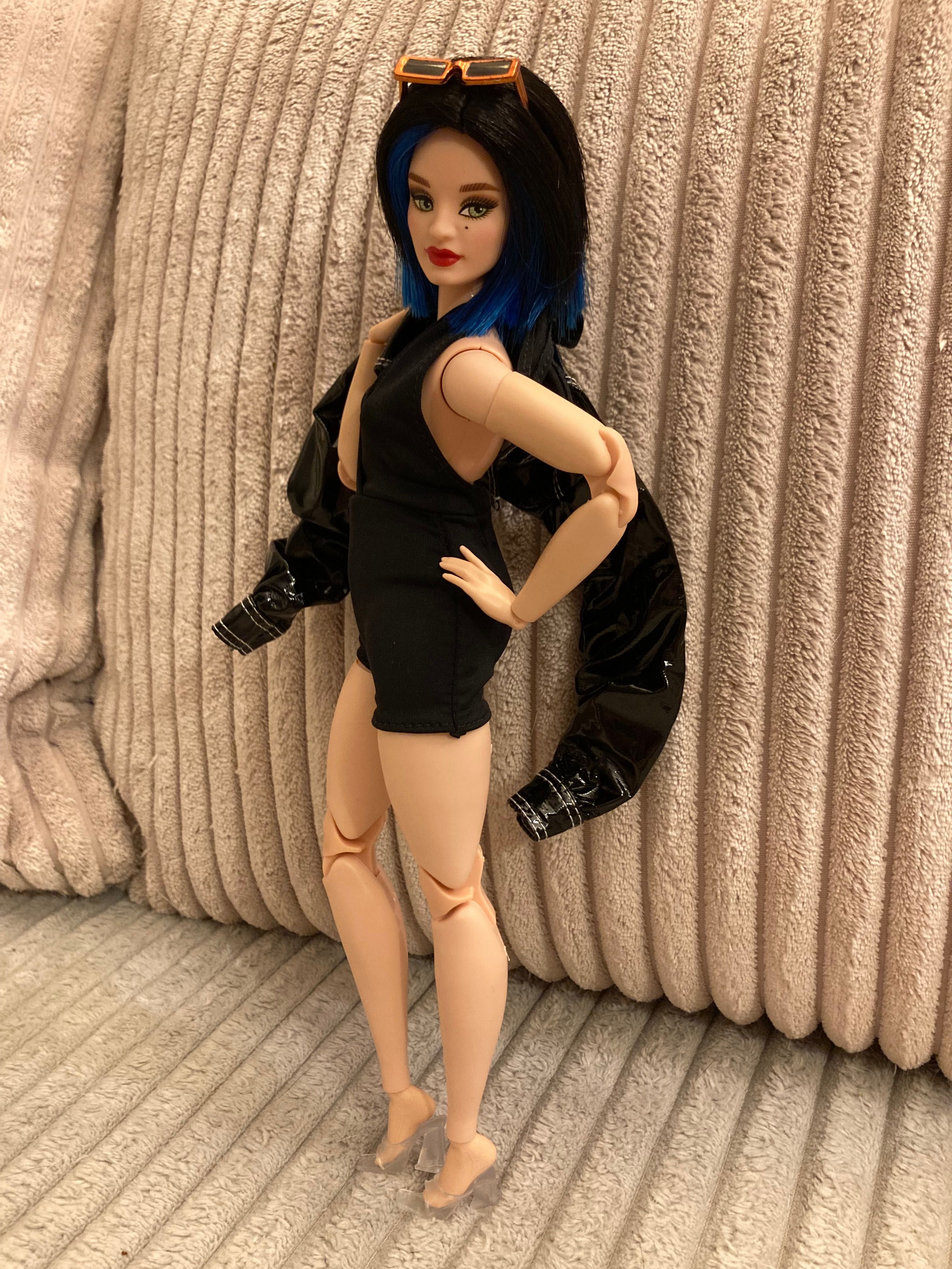 Barbie Basics Creations z zestawu 01