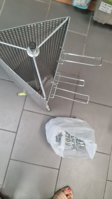 Stojak sklepowy plus haki do zawieszania Bytom