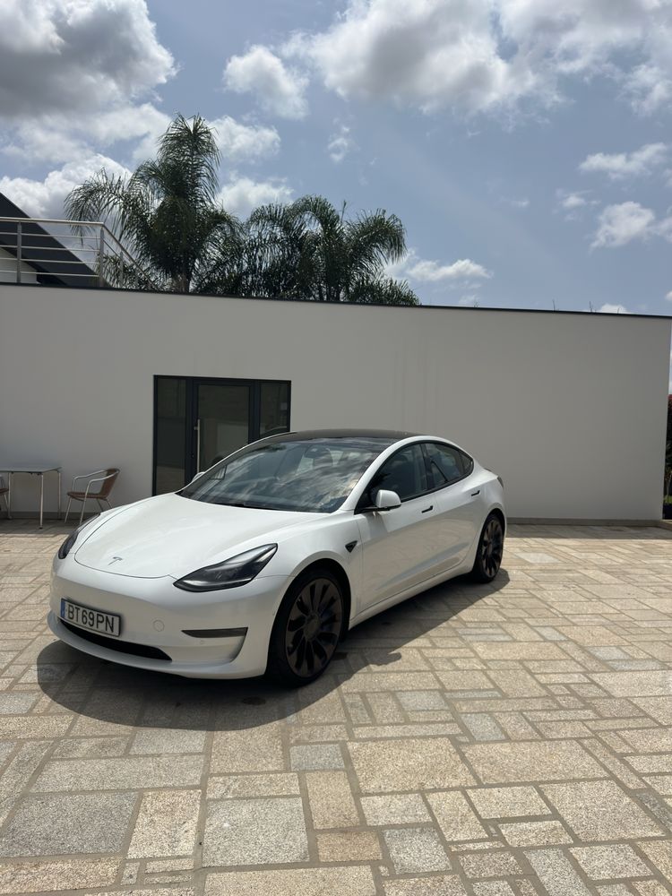 Model 3 performance 2021/60mil kms