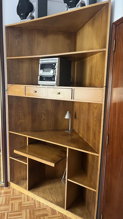 Secretaria / Movel Madeira