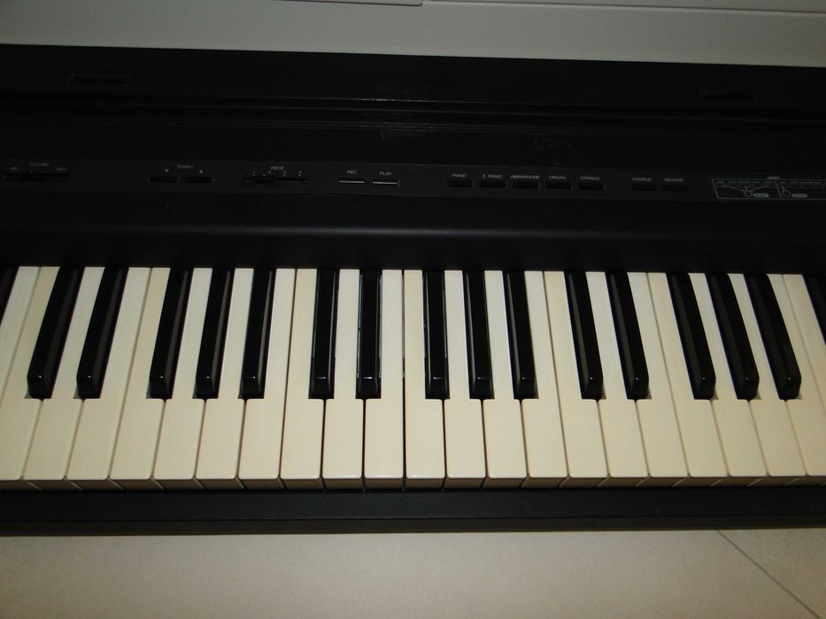Super Piano Cyfrowe ROLAND EP-7E.Piękne Brzmienie.Wbudowane Głośniki