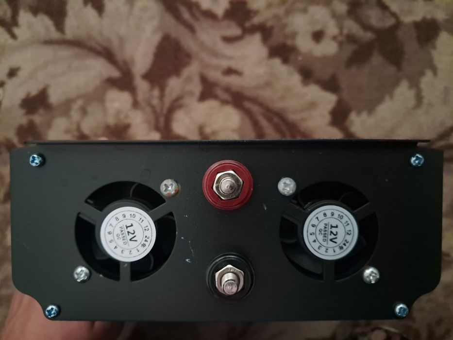 Інвертор напруги (преобразователь)