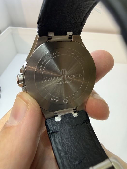 Maurice Lacroix Aikon AI1008