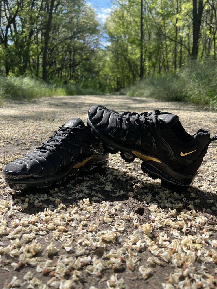 БЕЗ ПЕРЕДОПЛАТИ!!! Кросівки Vapormax Black/Gold