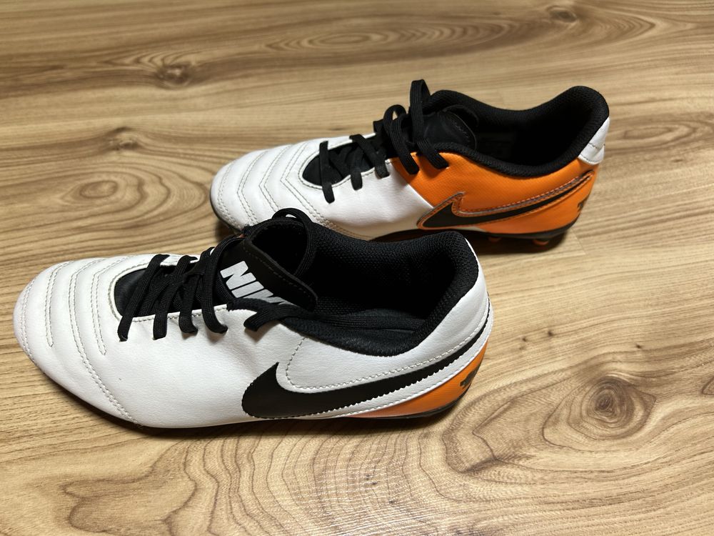 Korki Nike Tiempo