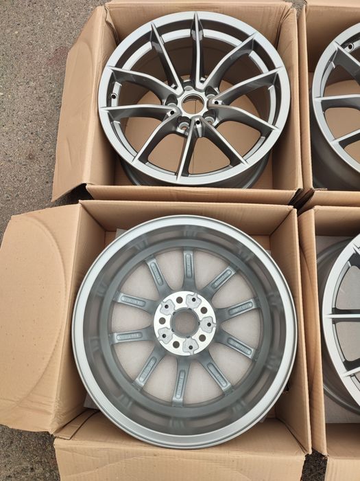 Нові оригінальні титанові дискі BMW.R17,5/112et23.