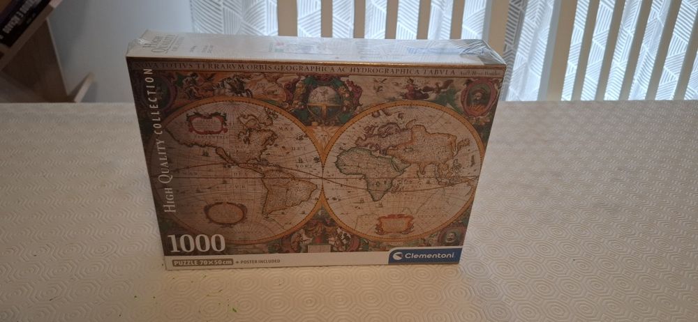 Puzzles selados em caixa