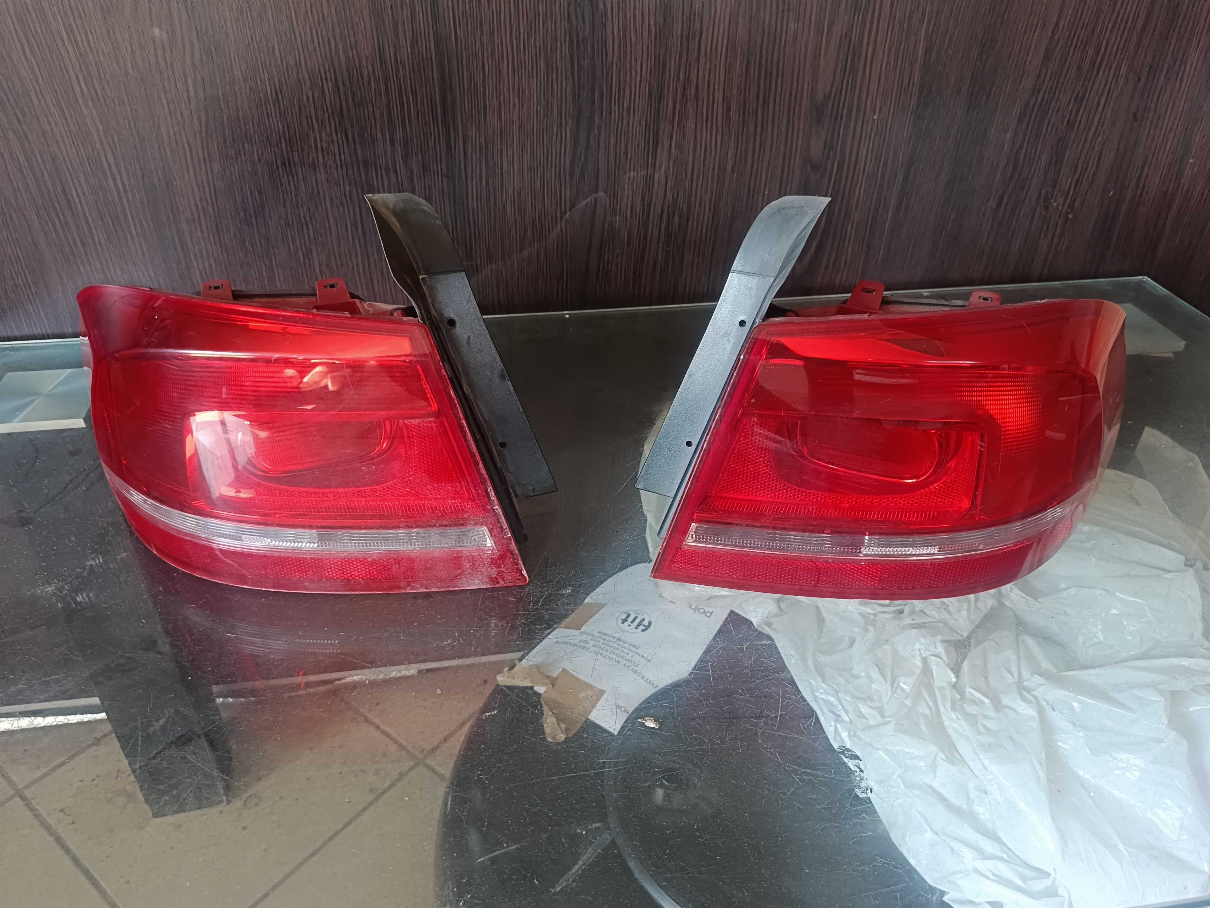 Lampa Lewy Tył / Prawy Tył Passat B7 Sedan