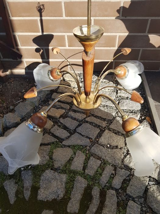 Żyrandol cztero ramienny