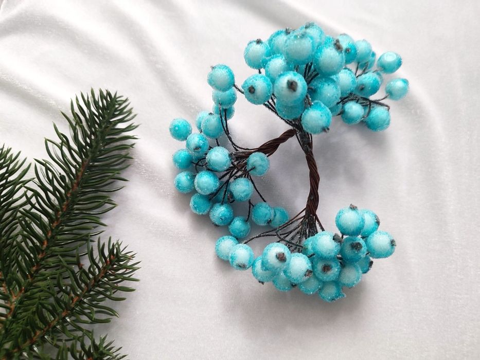 Ягідки калини штучні