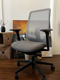 Herman Miller: Verus Chairs