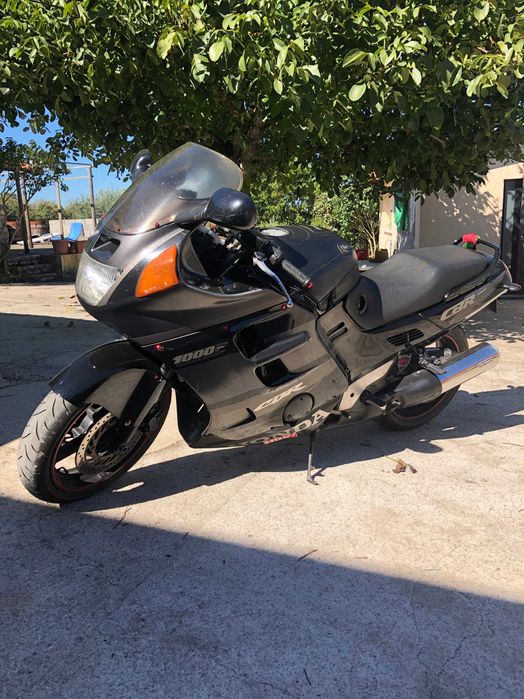 Mota honda cbr 1000F