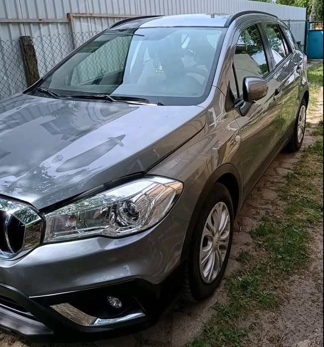 Автомобіліь 2020 року Suzuki SX 4