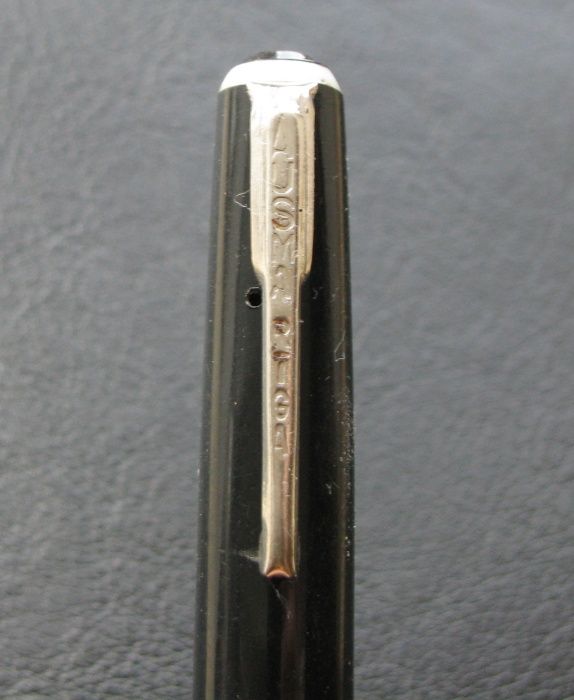 Ручка перьевая чернильная СССР Ausma RTGA Рига с золотым пером США
