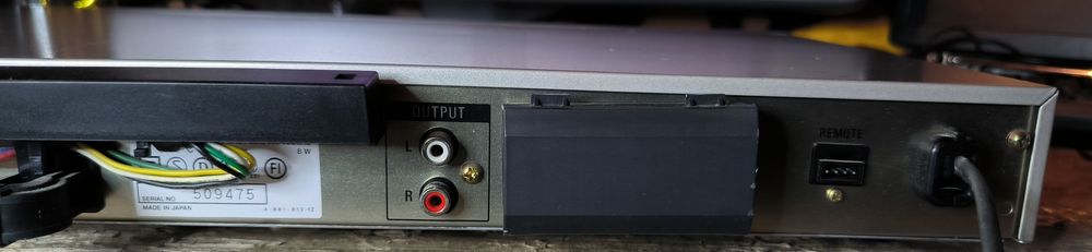 Tuner cyfrowy Sony ST-JX44L