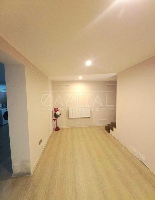 Оренда таунхауса в Крюківщині, інвертор, газ, підвал