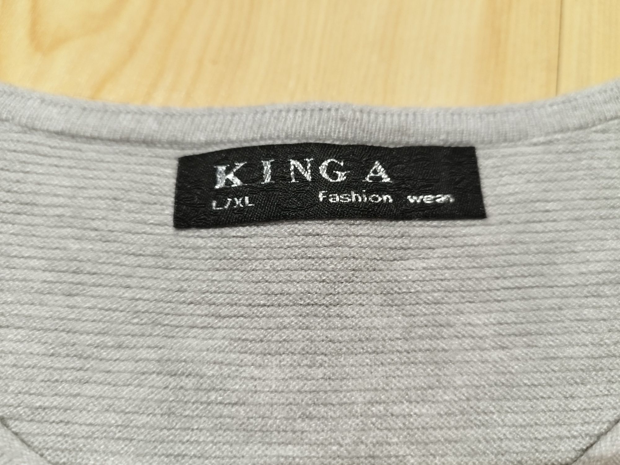 Kinga sweter z dobrym składem L XL