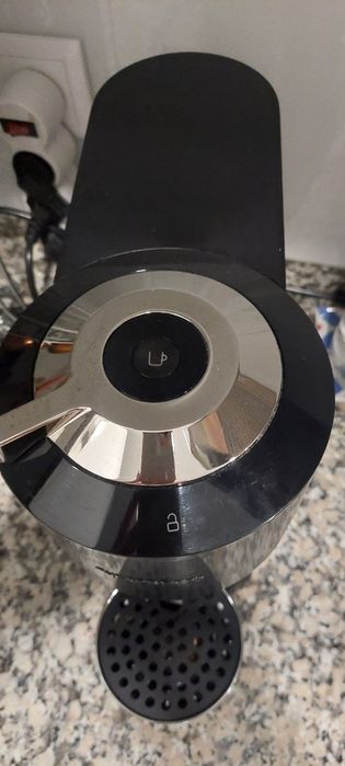 Máquina de cafe Nespresso vertuo