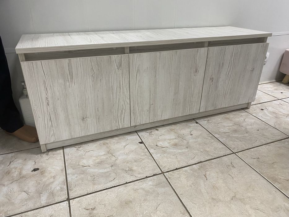 Комод б/у на три відділення