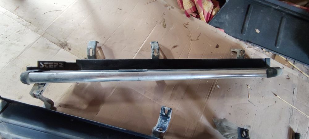 Estribos STEP 2 Mitsubishi Pajero curto 93-99