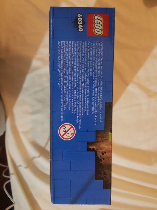 Conjunto Lego City item nº 60340 - novo e fechado