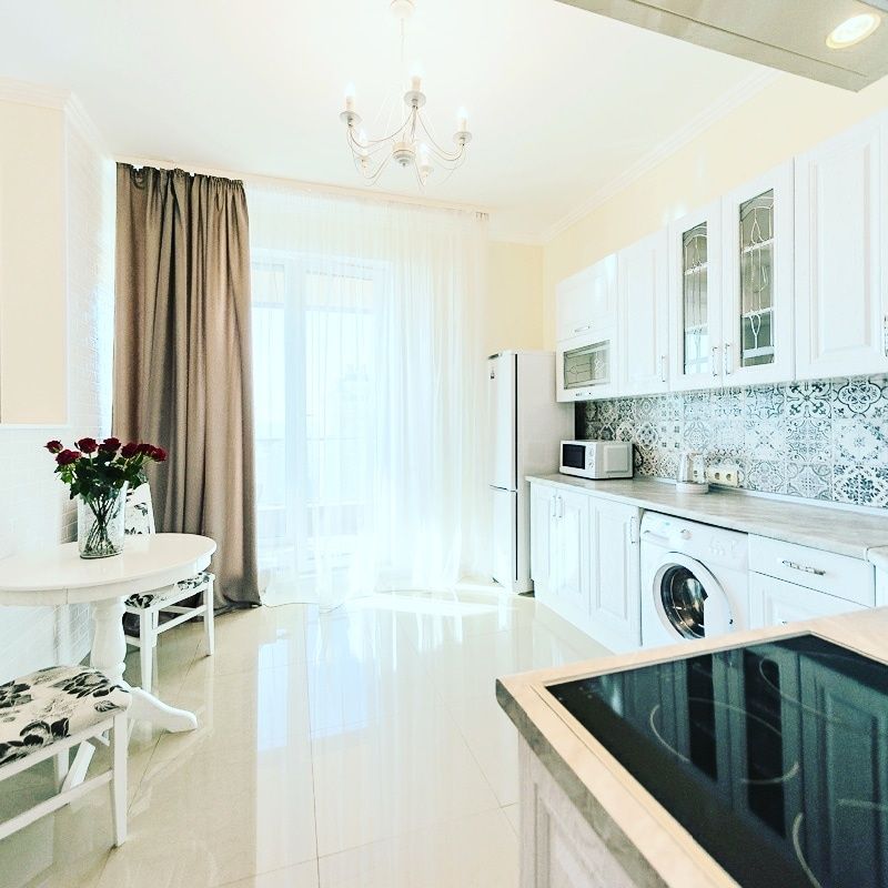 Obolon Residences з терасою 22 поверх, панорамні вікна.