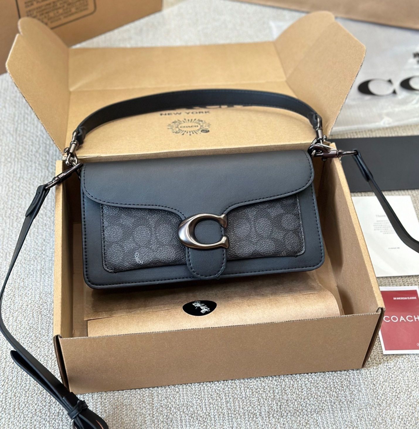 Сумка Coach Tabby Premium