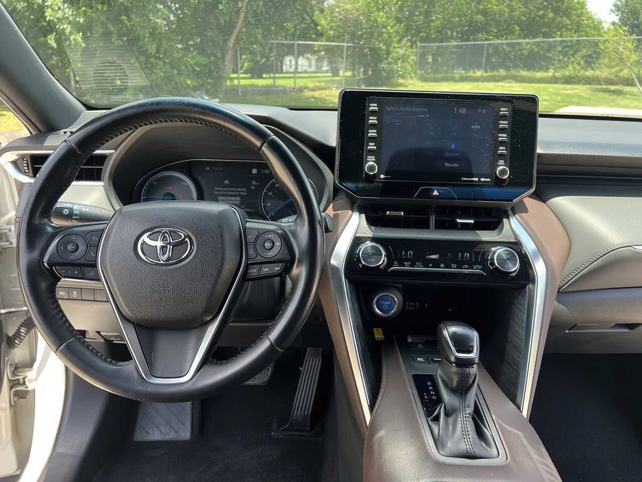 Toyota Venza      2021
