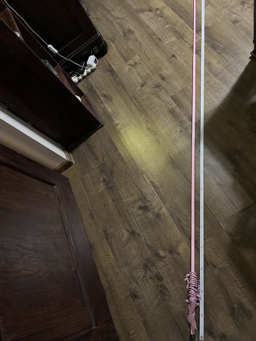 Karnisz do pokoju  różowy