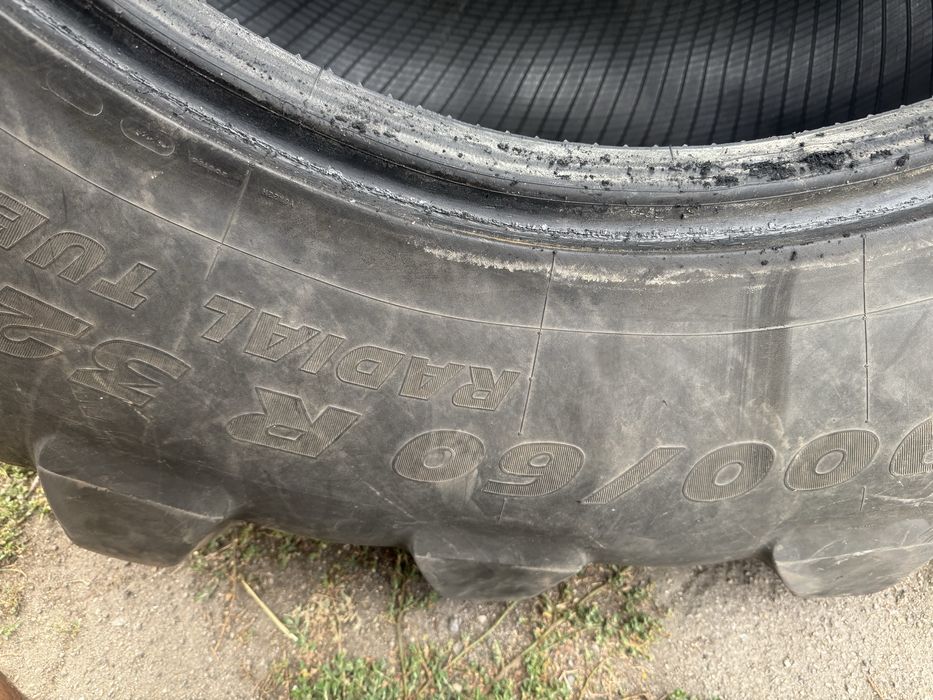 Шини 900/60R32 Michelin
