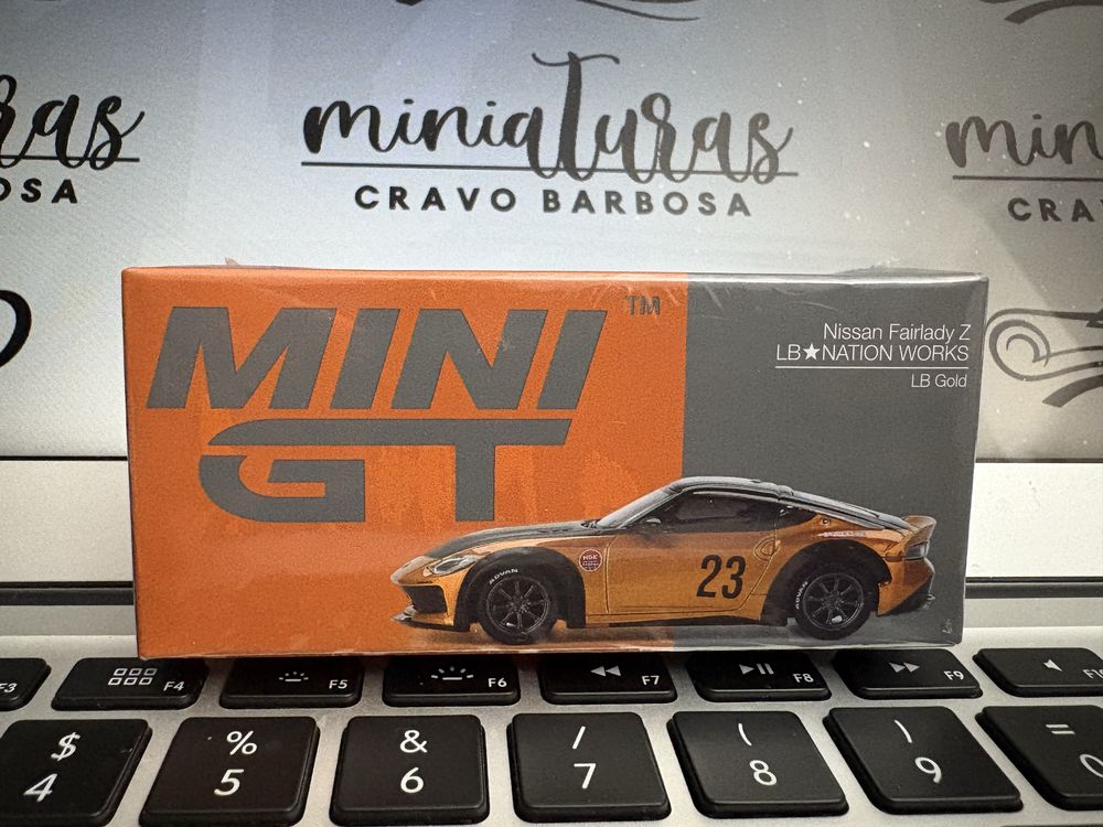 Várias Miniaturas 1/64 Mini GT