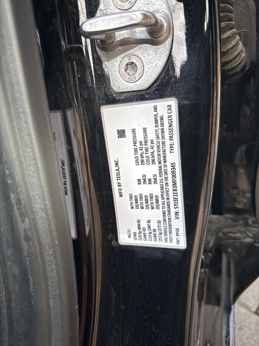 Tesla Model 3 Long Range DM