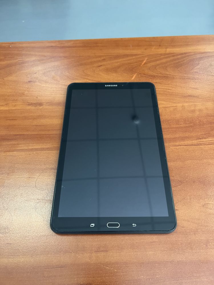 Планшет SAMSUNG Galaxy Tab 6 (SM-T585)