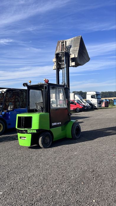 Wózek widłowy Clark CDP 35 bliźniak + koleba