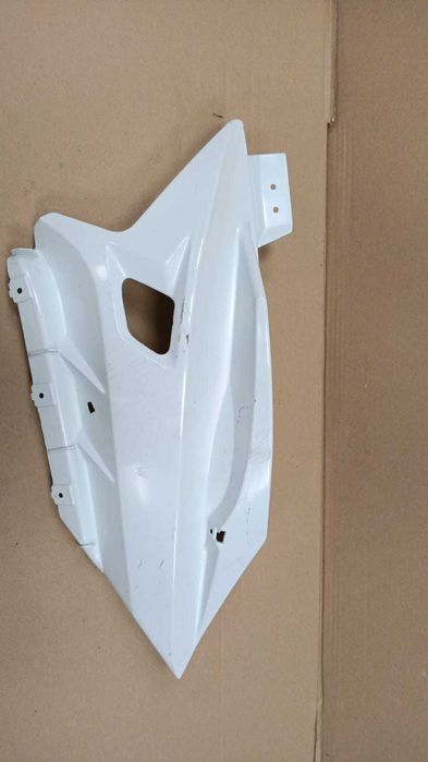 Pług prawy Owiewka Yamaha YZF-R125 [2.1]