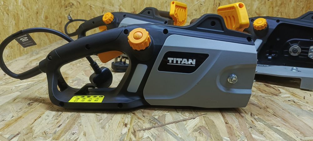Nieużywana pilarka elektryczna łańcuchowa titan 2000w ttl758chn-a