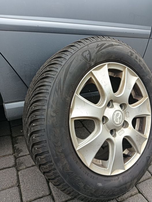 Sprzedam opony zimowe