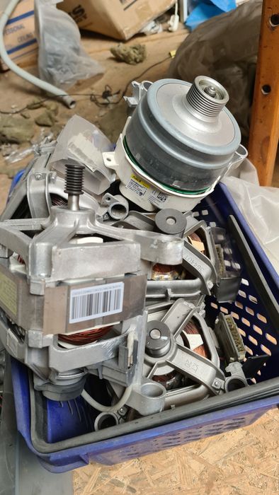 Silnik elektryczny do pralki suszarki