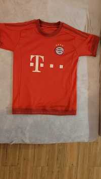 Koszulka Bayern Monachium, klasyk, unikat dla fanow!