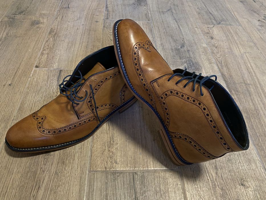 Шкірані броги дербі преміум класу Loake розмір 10 (44,5-45)