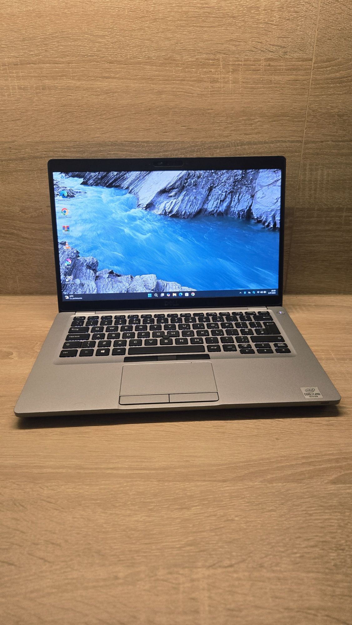 Laptop Dell Latitude i7-10850H 16GB DDR4 512GB SSD Win11H Nowa Bateria