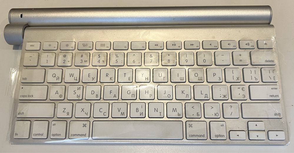 Клавиатура Apple Magic keyboard + зарядное The magic bar